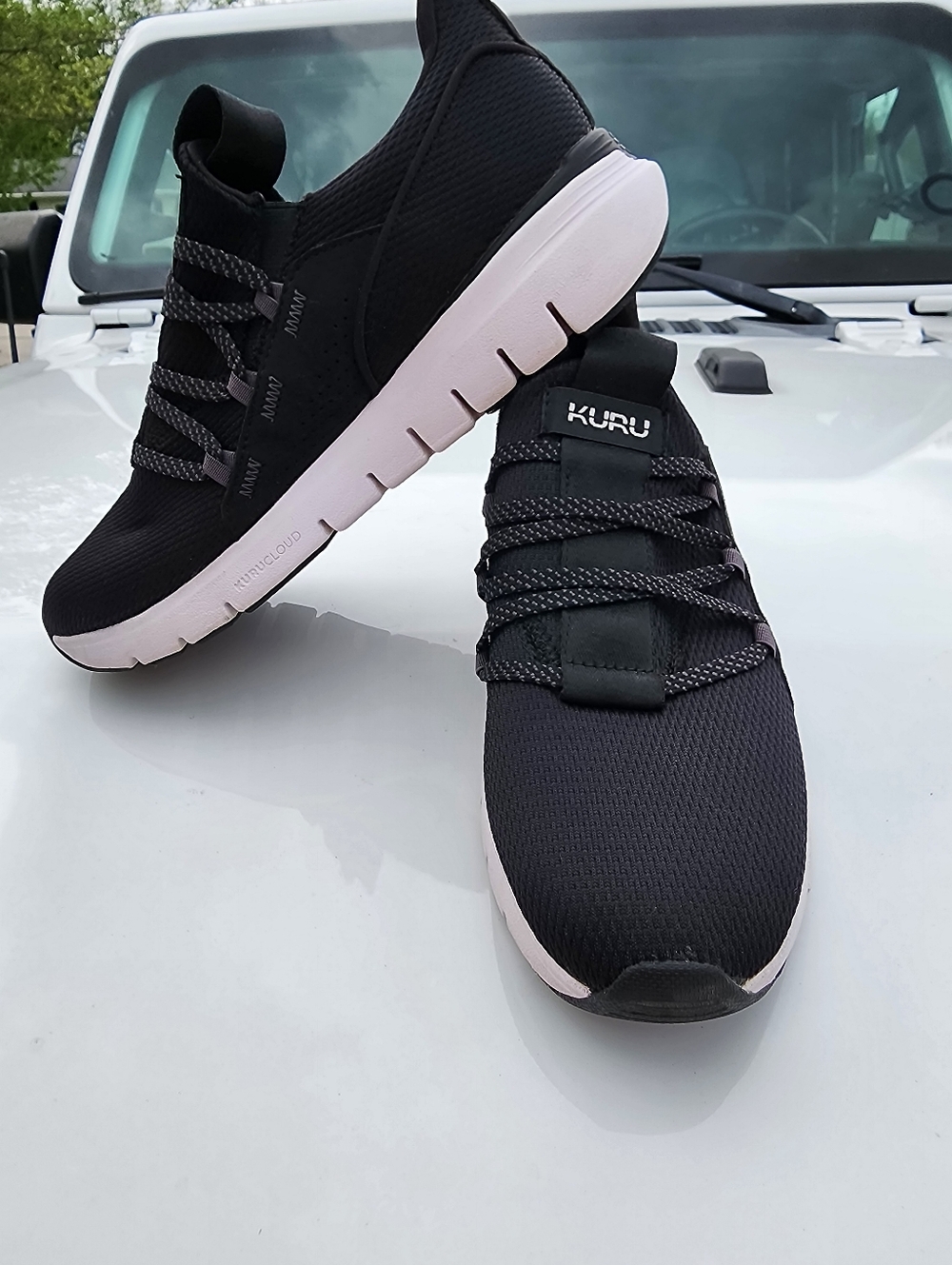 KURU Flex Slip On! Men Black And White Classic Look Plantar Fasciitis